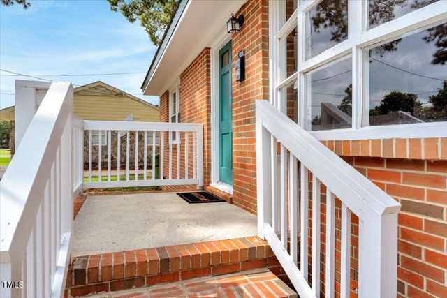 712 E 13th St Street, Roanoke Rapids, NC 27870