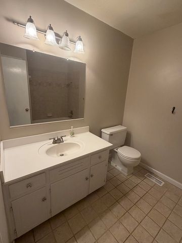 1506 Montcliff Dr, Dothan, AL 36303