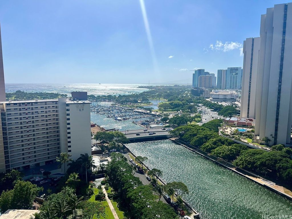 1551 Ala Wai Boulevard 2003, Honolulu, HI 96815