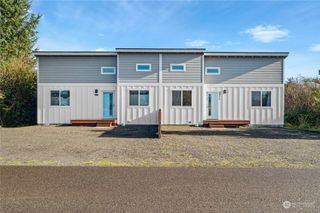 944 Wawona Avenue SE #B, Ocean Shores, WA 98569