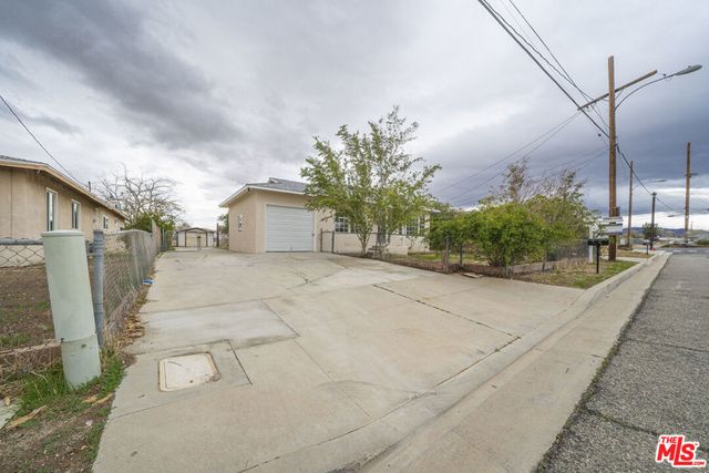 38020 12th Street, Palmdale, CA 93550