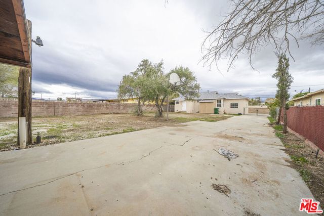 38020 12th Street, Palmdale, CA 93550