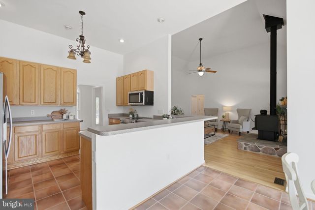 160 BUFFLEHEAD DR, Harpers Ferry, WV 25425