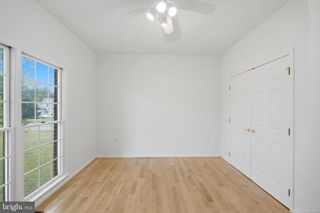 160 BUFFLEHEAD DR, Harpers Ferry, WV 25425