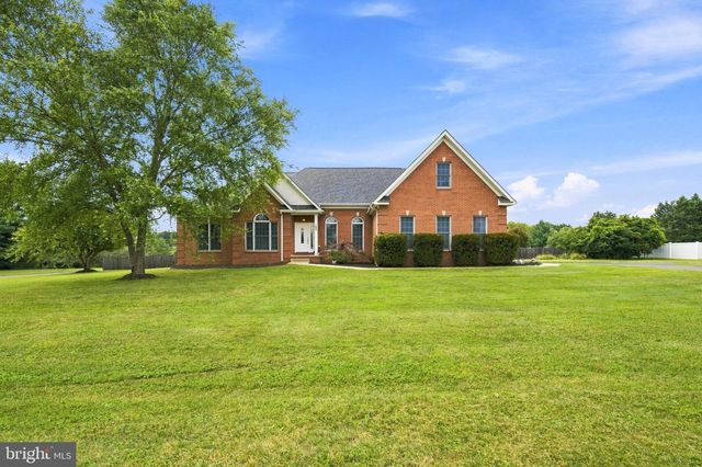 160 BUFFLEHEAD DR, Harpers Ferry, WV 25425