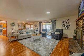 2 Mindy Lane, Bella Vista, AR 72715