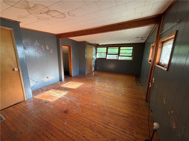 560 County Road 7, Manchester, NY 14432