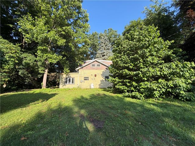 560 County Road 7, Manchester, NY 14432