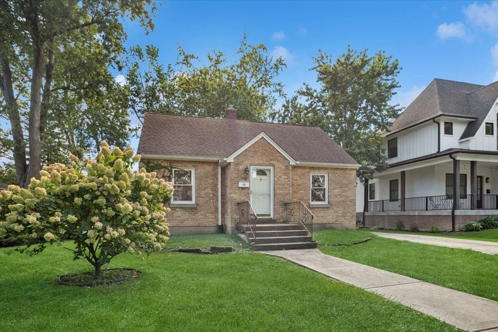 657 E Prairie Avenue, Des Plaines, IL 60016 — exterior