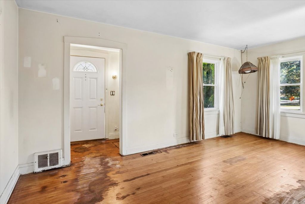 657 E Prairie Avenue, Des Plaines, IL 60016 — photo 3