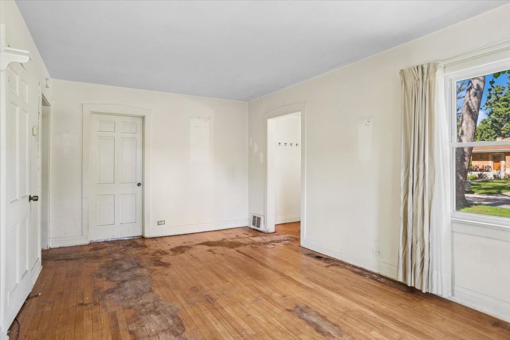 657 E Prairie Avenue, Des Plaines, IL 60016 — photo 5