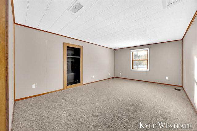 10298 N 19th Street, Plainwell, MI 49080