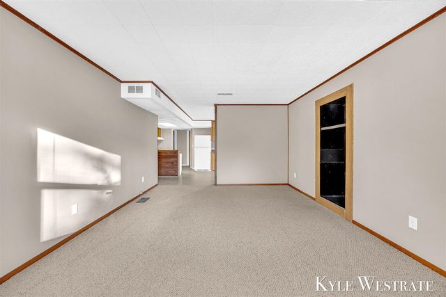 10298 N 19th Street, Plainwell, MI 49080