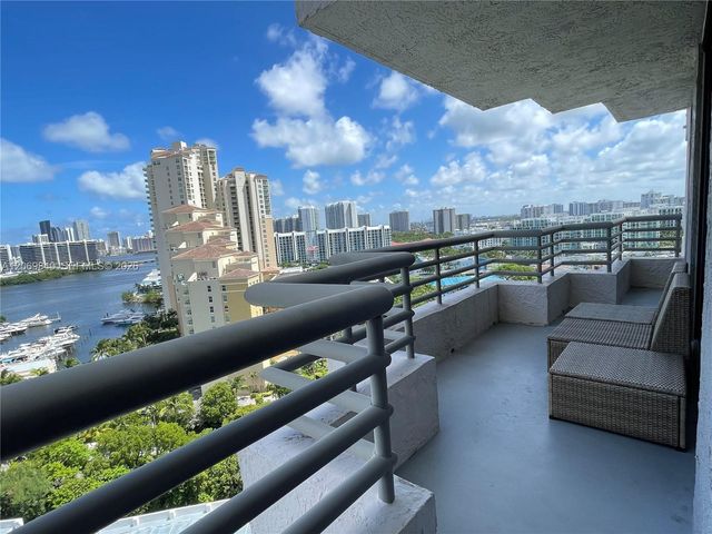 3300 NE 191st Street 1918, Aventura, FL 33180