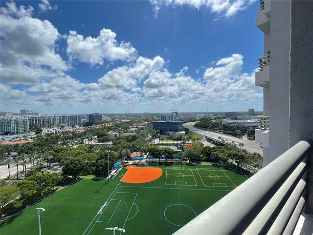 3300 NE 191st Street 1918, Aventura, FL 33180