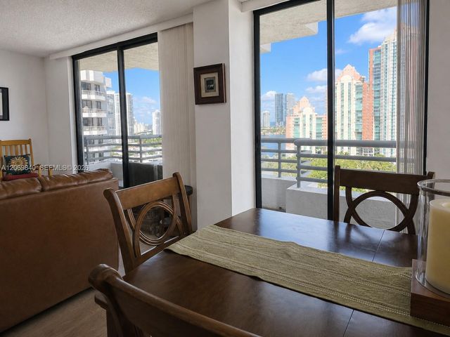 3300 NE 191st Street 1918, Aventura, FL 33180