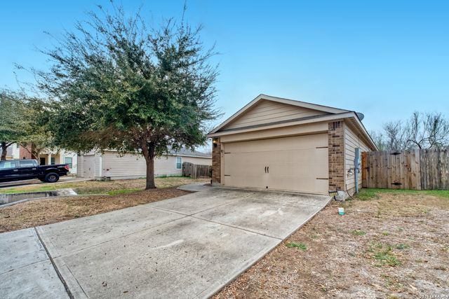11442 Buck Cyn, San Antonio, TX 78252