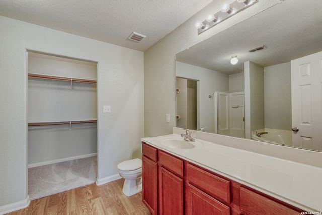 11442 Buck Cyn, San Antonio, TX 78252