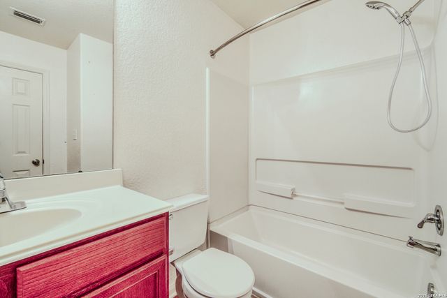 11442 Buck Cyn, San Antonio, TX 78252