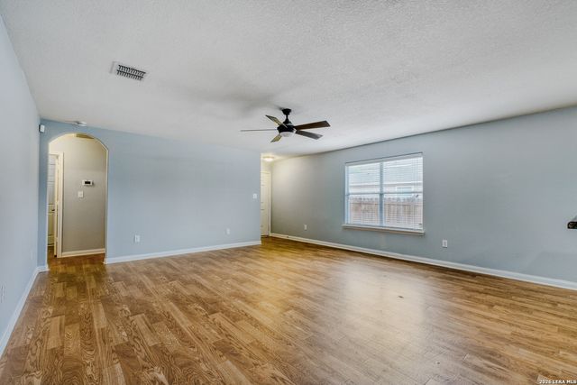 11442 Buck Cyn, San Antonio, TX 78252