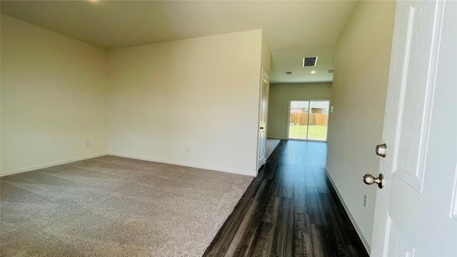 26 glen crossings, Edgecliff Village, TX 76134