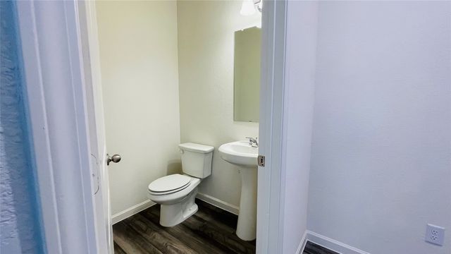 26 glen crossings, Edgecliff Village, TX 76134