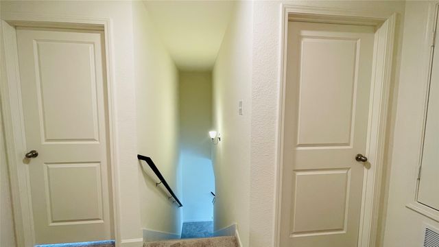 26 glen crossings, Edgecliff Village, TX 76134
