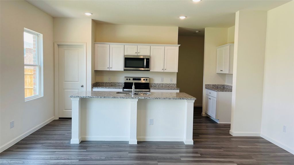 26 glen crossings, Edgecliff Village, TX 76134