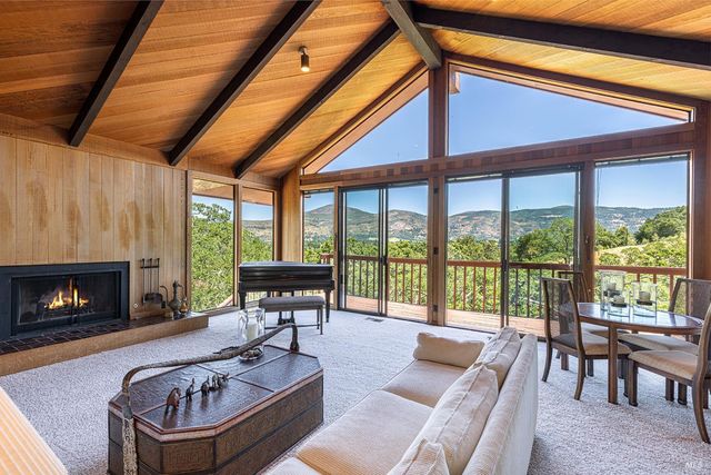 2231 1st Ave, Napa, CA 94558