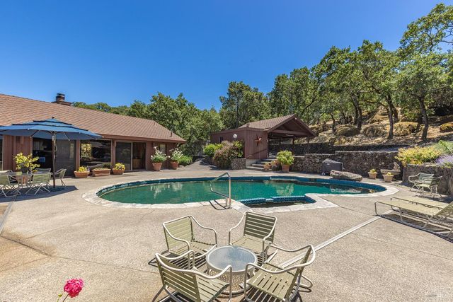 2231 1st Ave, Napa, CA 94558