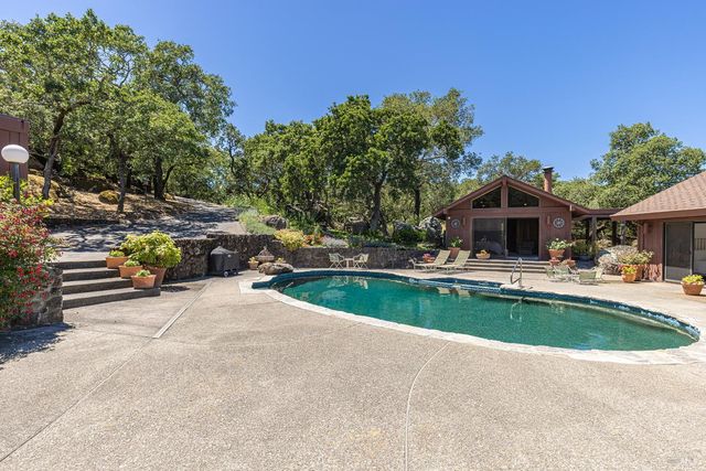 2231 1st Ave, Napa, CA 94558