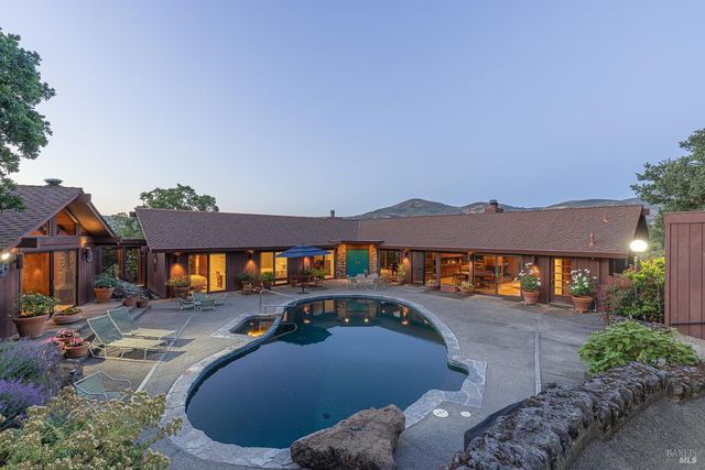 2231 1st Ave, Napa, CA 94558