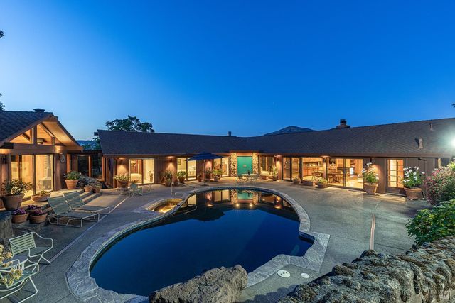 2231 1st Ave, Napa, CA 94558