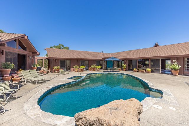 2231 1st Ave, Napa, CA 94558