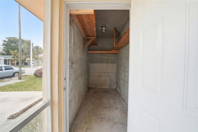 2875 NW 9th Ct 0, Fort Lauderdale, FL 33311