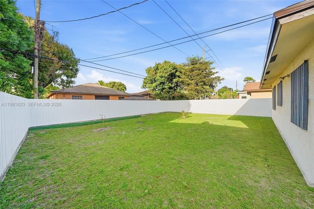 2875 NW 9th Ct 0, Fort Lauderdale, FL 33311