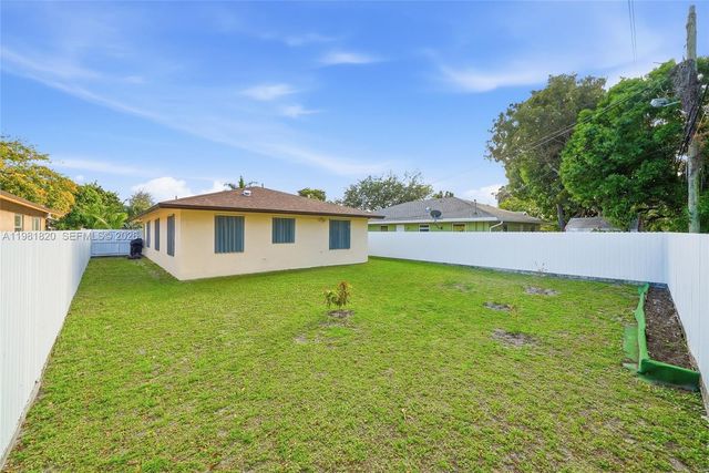 2875 NW 9th Ct 0, Fort Lauderdale, FL 33311