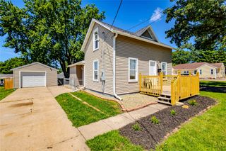 313 W 10th Street N, Newton, IA 50208