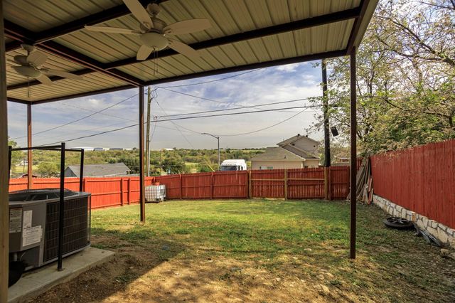 3222 Roosevelt Avenue, Fort Worth, TX 76106