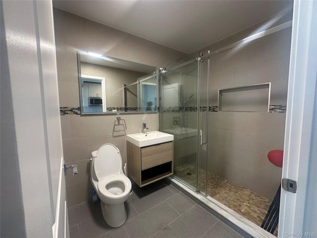 4104 27th Street 6A, Long Island City, NY 11101