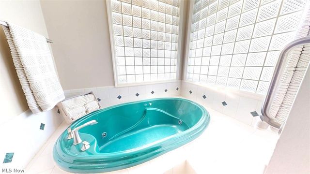 209 Plantation Drive, Mineral Wells, WV 26150