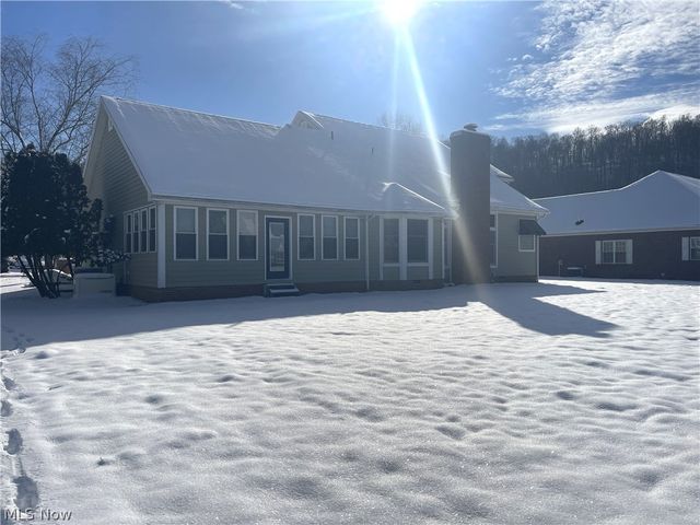 209 Plantation Drive, Mineral Wells, WV 26150