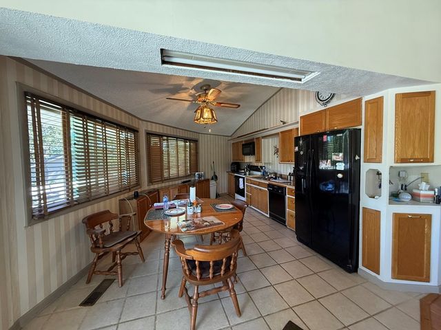 485 Russwood Dr, Springville, TN 38256