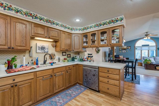 2338 Hoffman Path, Mankato, MN 56001