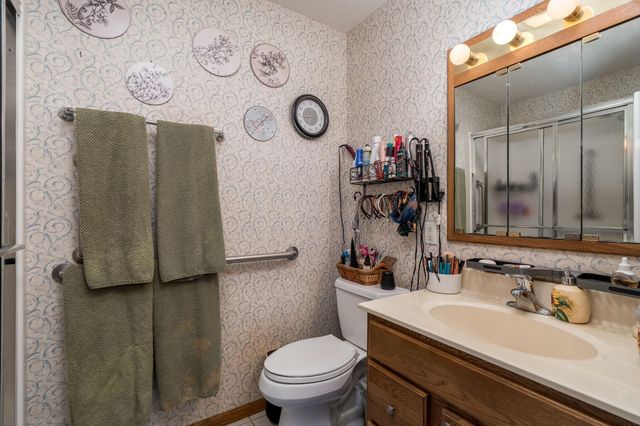 2338 Hoffman Path, Mankato, MN 56001