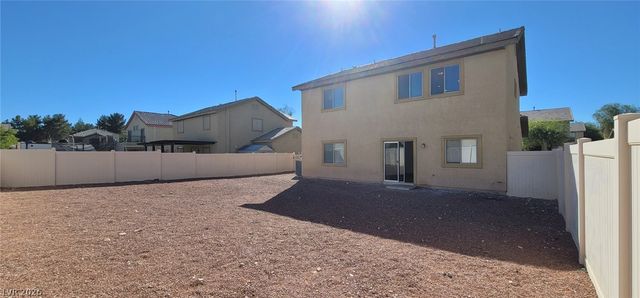 5616 Clotidle Soupert Court, North Las Vegas, NV 89081