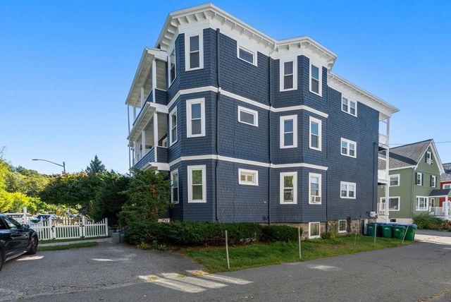 266 Fellsway West 3, Medford, MA 02155