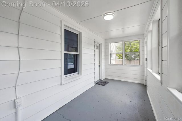 3690 Phillips Avenue, Berkley, MI 48072