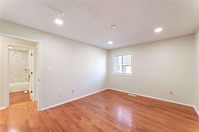 10902 Bradshaw Street, Overland Park, KS 66210