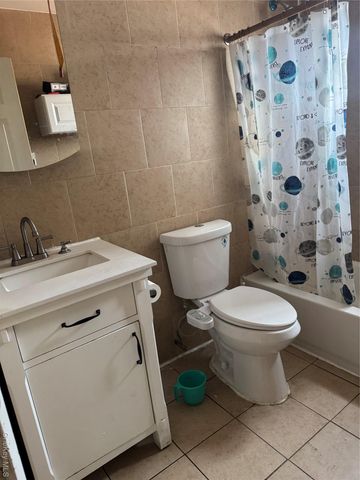 9413 116th Street, Richmond Hill, NY 11419